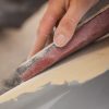 Aplicación de lija para metal y madera FANDELI BW80 Speedkut, recomendada cuando se requiere una lija fina para metal