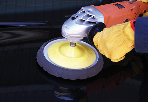 Pulimento FANDELI para repintado automotriz y acabado profesional